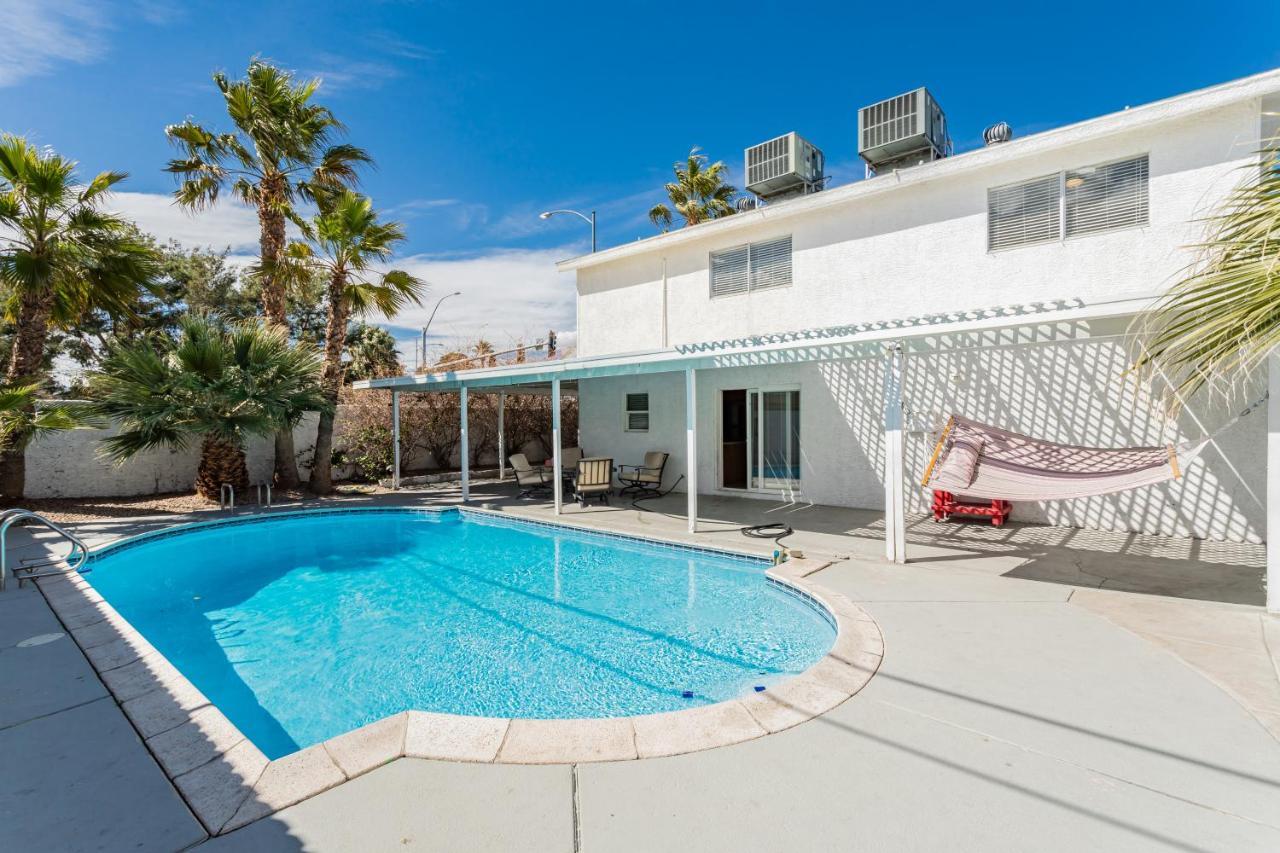 فيلا The Vegas Escape - Near The Airport/Strip With Pool لاس فيغاس المظهر الخارجي الصورة